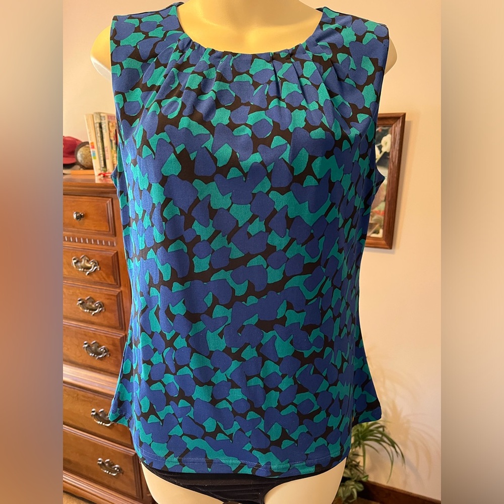 Calvin Klein Sleeveless Ladies top, Like New